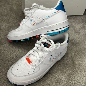 SALE!! air force 1 lv8 gs 'swoosh’ youth